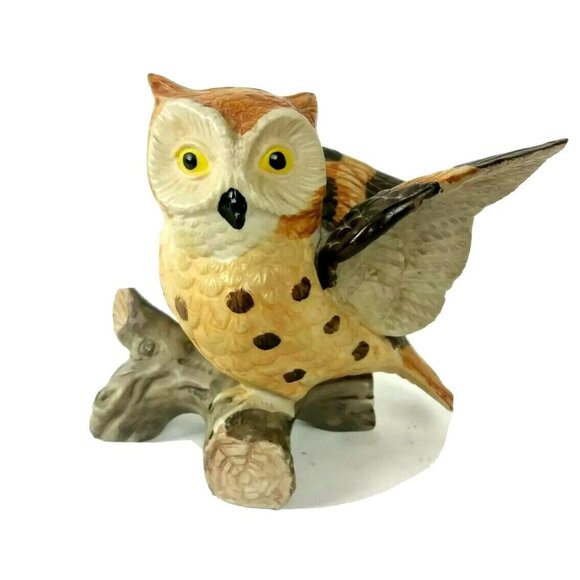 Porcelain Spotted Owl Figurine on Branch Bisque Brown White Wings Out Vintage 5" - Picture 9 of 9